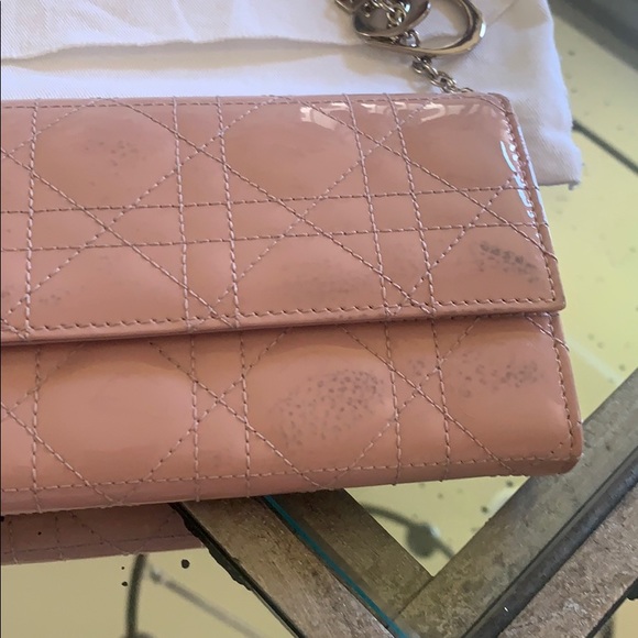 Lady Dior voyage wallet with Dior initial chain - Picture 3 of 7